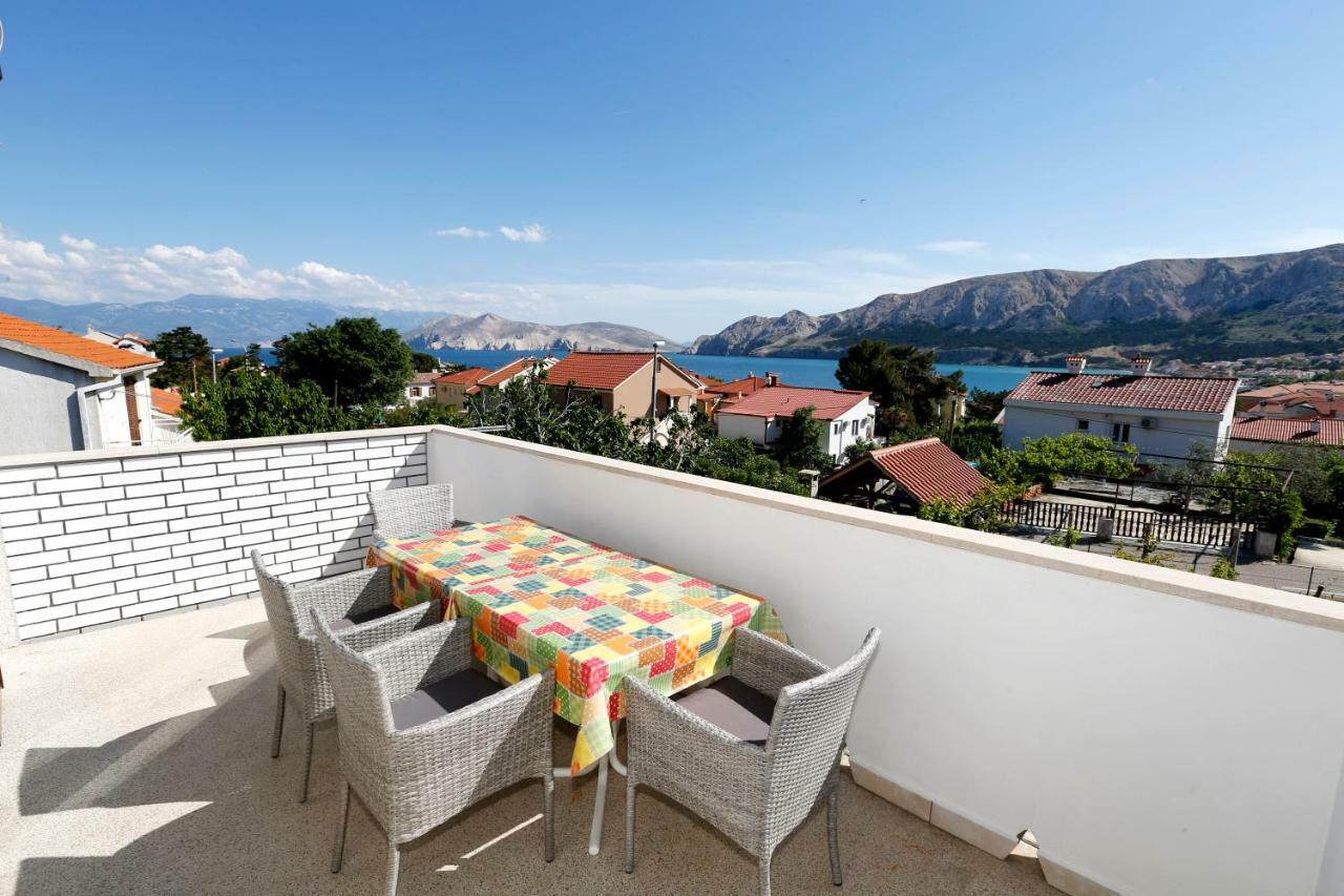 Apartments Sucur With Terrace Baska  Bagian luar foto
